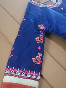 Pack Of 2 Gowns