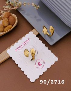 Gold plated fancy adjustable ring