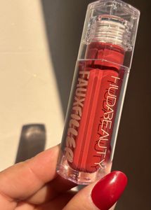 Huda Beauty FauxFiller lipgloss:- Bombshell