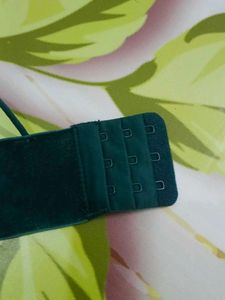 (1300)Green Velvet Bralette