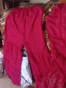 peumplm kurti with sharara good condition