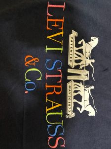 Navy blue Embroidered Tshirt Levis Unisex