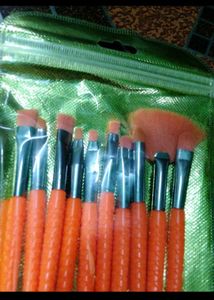 Navratri Makeup Brush Set