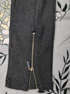 Textured Zipper Leggings