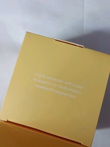 Vitamin C+E Super Bright Moisturizer