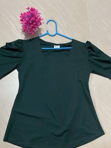 Chic Green Top