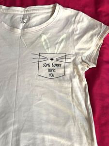 Cute Bunny Tee-shirt- Xs size