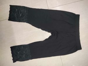 Price Drop ✨Black Capri