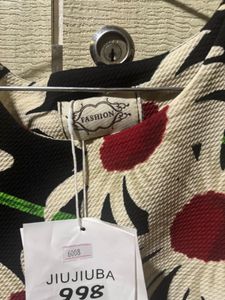 Floral Print Long Sleeve Top