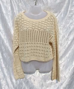 MNg Crochet Top 🤍