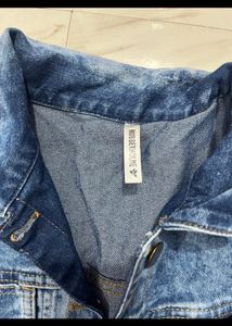 DENIM JACKET