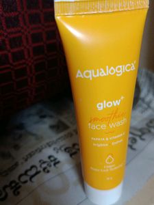 Aqualogica  || Papaya &amp; Vitamin C