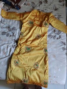 Elegant Embroidered Yellow Kurta