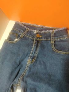 women&#39;s Skinny jeans 💙