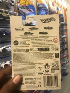 Hot Wheels Porsche Hybrid Imported