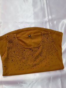 Kids Top - Size 26 Can Fit 3-5 years