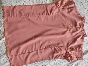 Casual Top Tokyo Talkies