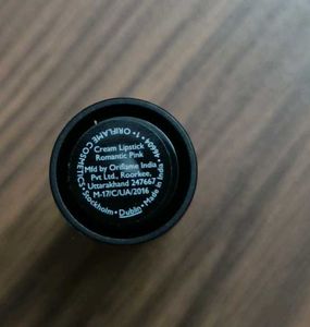 Oriflame On Colour Romantic Pink Lipstick