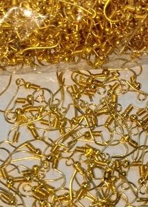 Eyer Ring Golden 20Pic Hanging Hook Branded Quali
