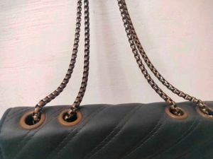 Chic Black Crossbody Bag