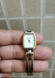 Elegant Women's Watch