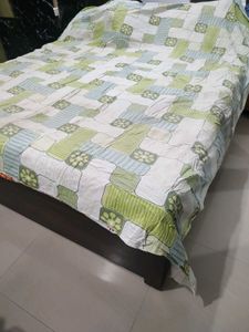 combo of two queen size Patterned Bedsheet