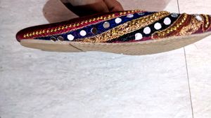 Beautiful Ethnic Wear Mojri