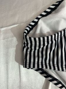 cut outs Swimsuit🌸