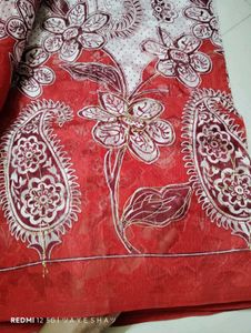 Beautiful Floral Printed Saree