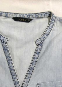 ONLY Denim V- Neck Shirt