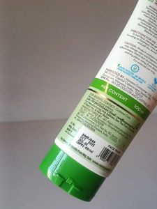 Mamaearth Tea Tree Face Wash