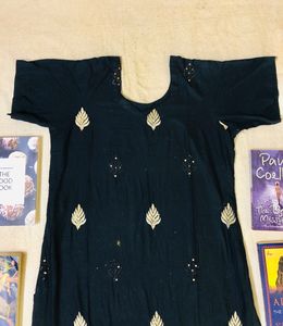 Black Embroidered Kurta ( Women )