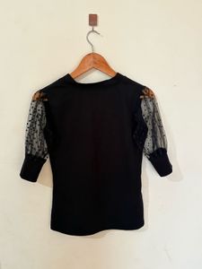 Chic Black Top xs