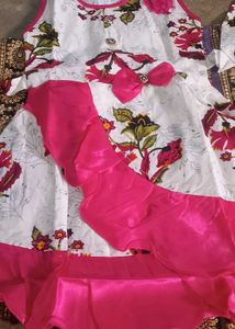 Knee Length cotton frock both for kids and girlsNa