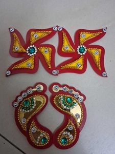Decorated Festive Paisley Appliques