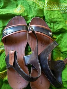 VKC Women Slippers