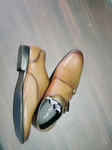 Van Paris Formal Shoes