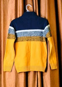 Combo Of 3, 2 Sweater n A Hoodie, mix sizes