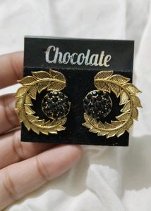 Black Studs