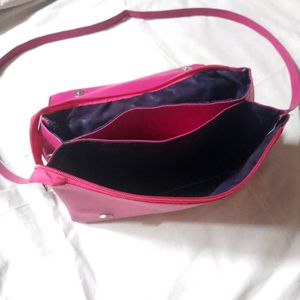 💗👜 Girls Pink Barbie Slingbag Trendy Women&#39;s Bag