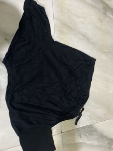 Cropped Black sequence party top