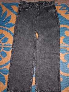 Straight Jeans