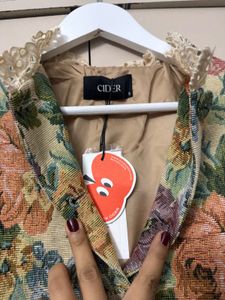 Brand New Crop Blazer