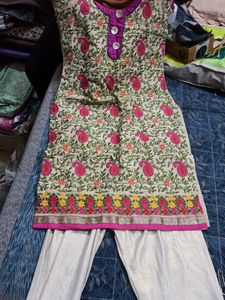 Kurta Set For Ladies