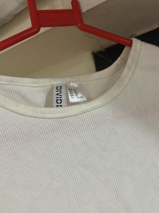White H&amp;M Basic T-Shirt