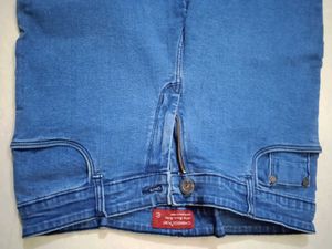 Cambridge Slim Fit Mid Rise Jeans