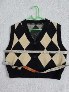 Argyle Knit Vest - Stylish Layering Piece fits S/M