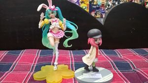 Anime Figures: Hatsune Miku & More!