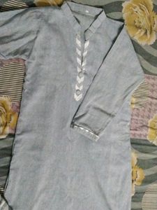 Khadi kurta set gray and white in colour 2 tyms used only