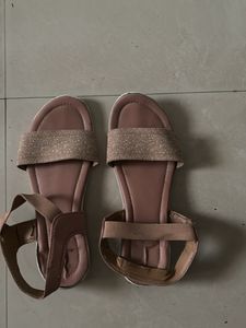 Women Peach Party Wear Round Toe Platform Sandal